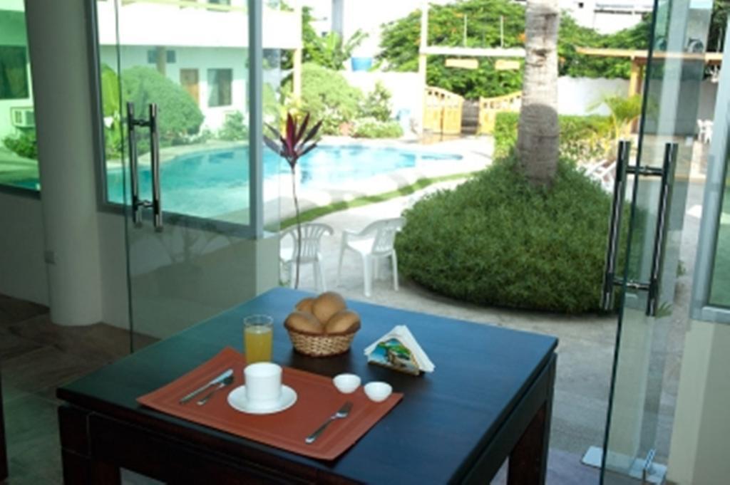 פורטו איורה Hotel Pelican Bay מראה חיצוני תמונה