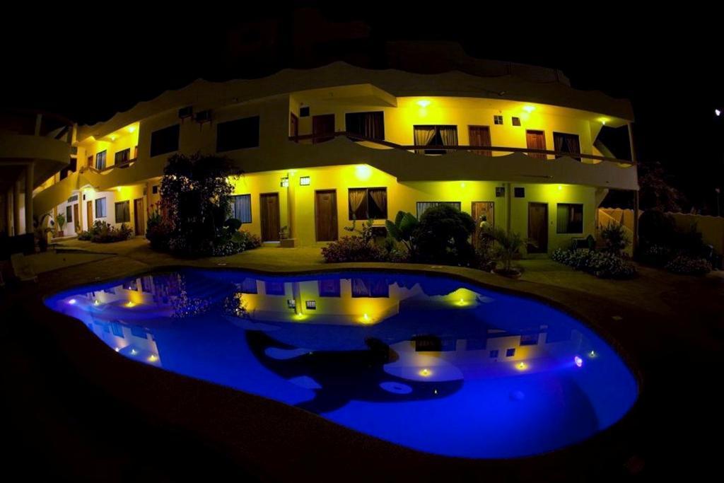 פורטו איורה Hotel Pelican Bay מראה חיצוני תמונה
